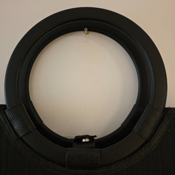 Handbag - Picture 5 of 6